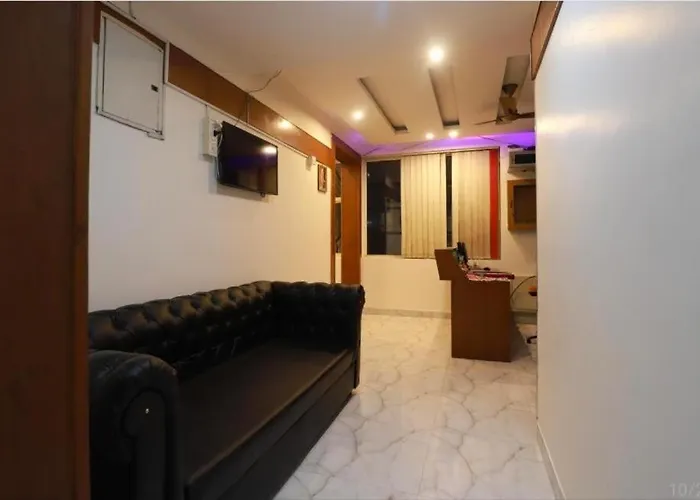 Gsilver Hotels Perumbakkam - Budget Classic Rooms Near Sholinganallur Omr