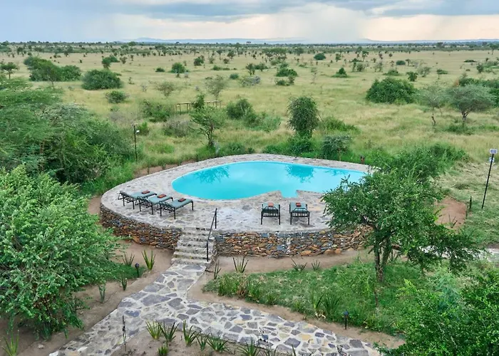 Robanda Tented Camp Serengeti