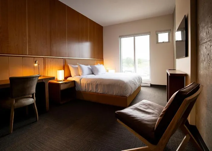Hotel Burnaby