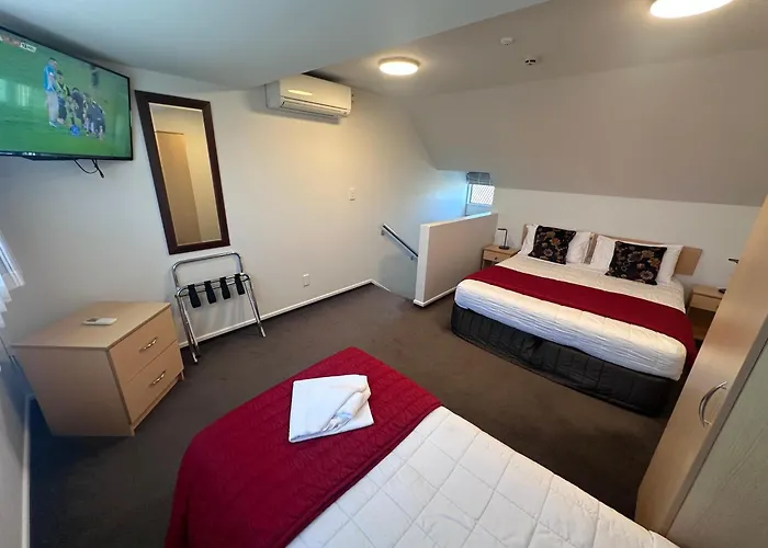 Asure Centrepoint Motel