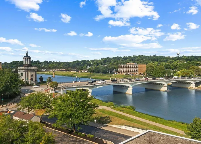 Courtyard Hamilton