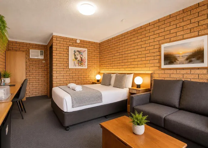 Royal Palms Motor Inn