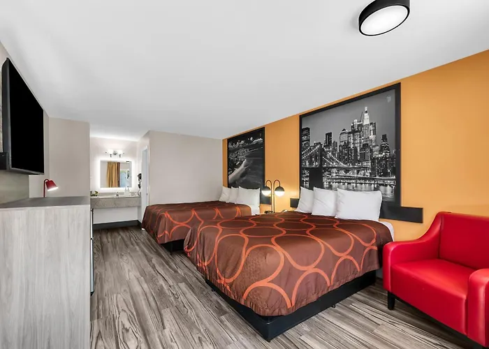 Super 8 By Wyndham Siloam Springs