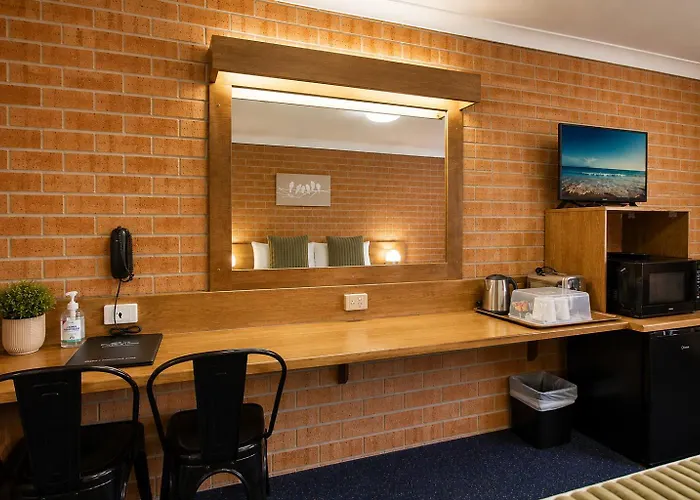 Royal Palms Motor Inn