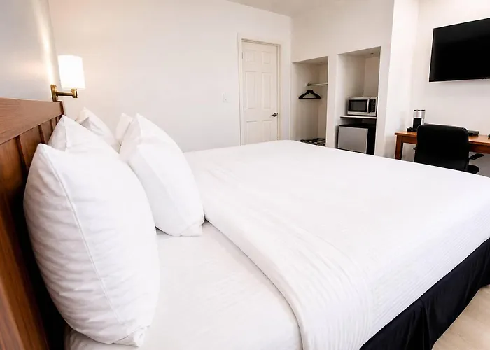 Maritime Inn, An Ascend Collection Hotel