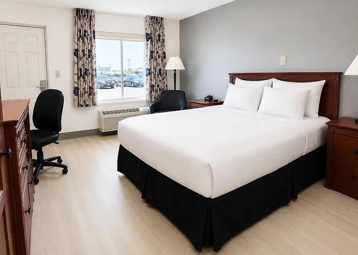 Maritime Inn, An Ascend Collection Hotel