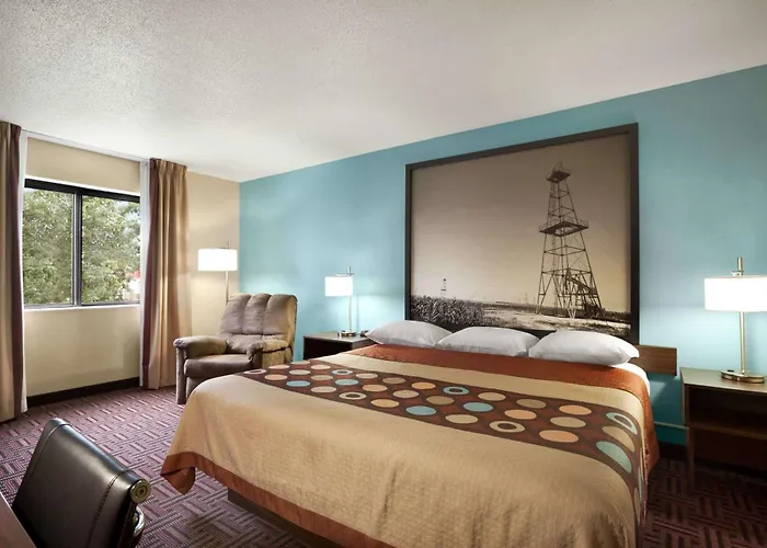 Super 8 By Wyndham Salem