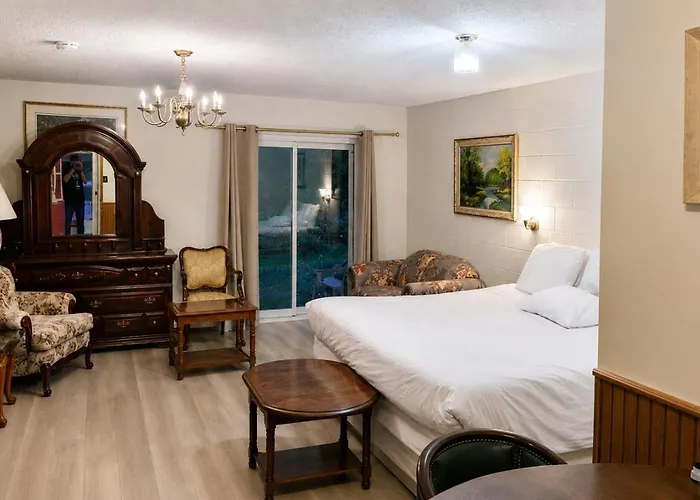 Top Notch Motel