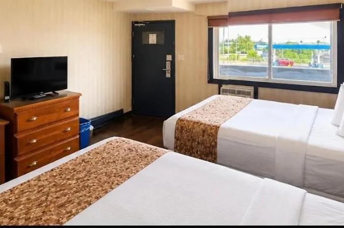 Canadas Best Value Inn Chinook Station