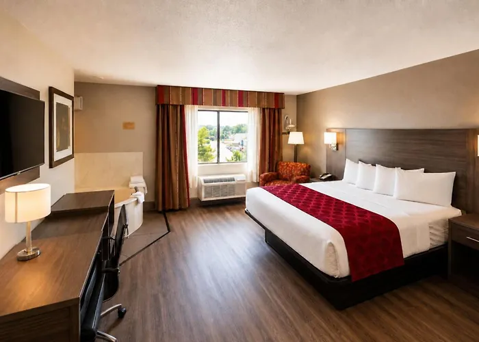 Ramada By Wyndham Platte City Kci Airport