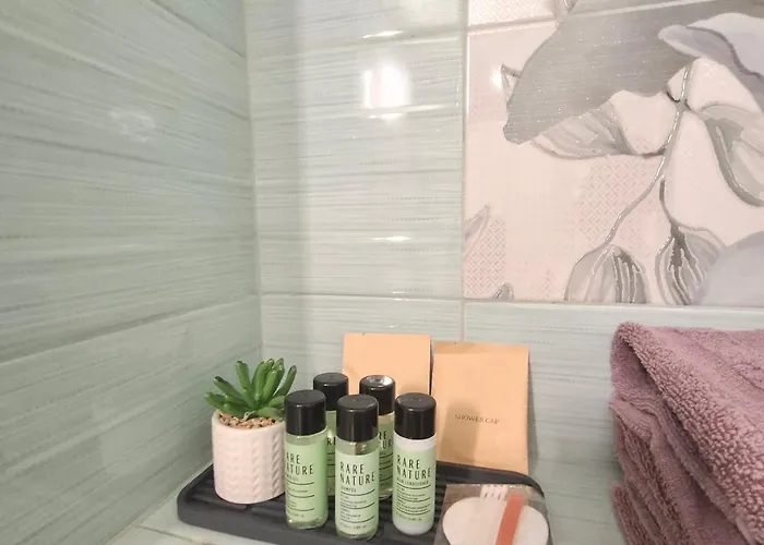 White Rose Guest Rooms