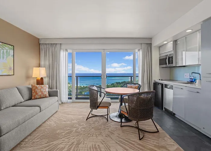 Ala Moana Honolulu By Mantra