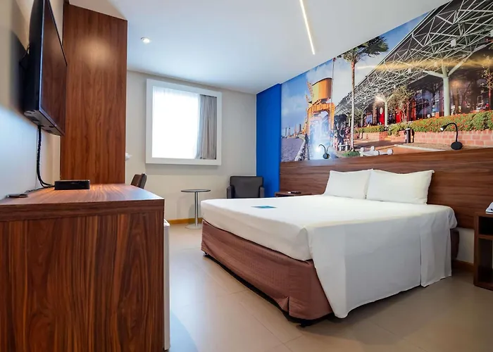 Ibis Styles Belem Hangar