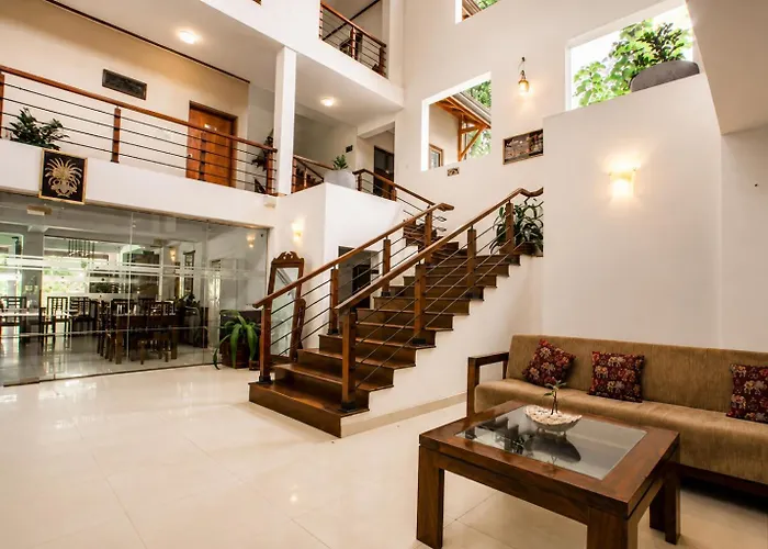 Lavendish Okrin Hotel