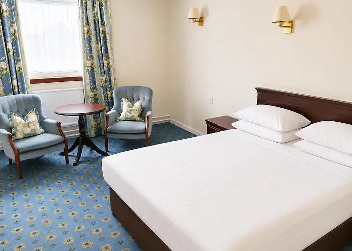 North West Castle Hotel