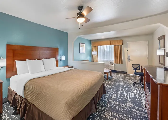 Best Western Regency Inn & Suites