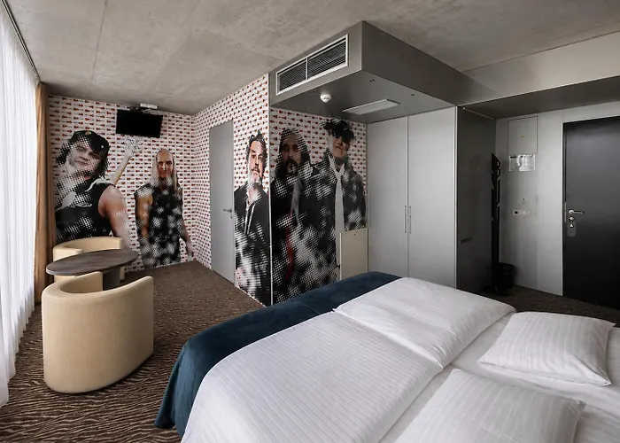 Sono Hotel