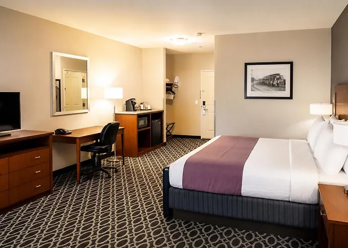 Bluemont Hotel