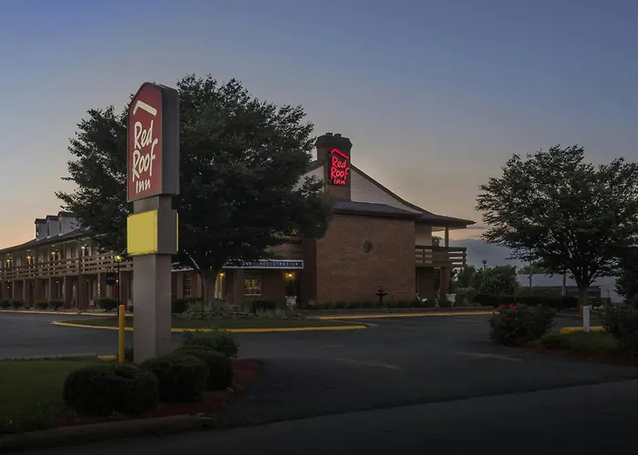 Red Roof Inn Uhrichsville