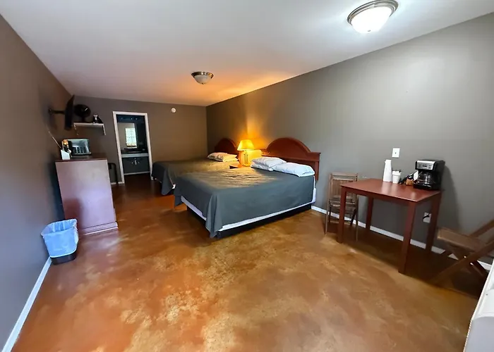 The Grove 3 Rustic River Lodge Room