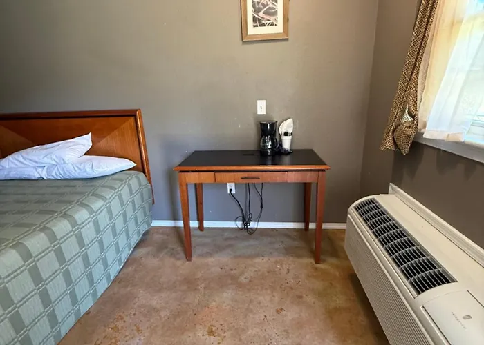 The Pines 4 Updated River Lodge