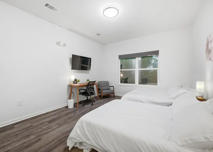 Silver Comet Motel Modern Boutique Suite