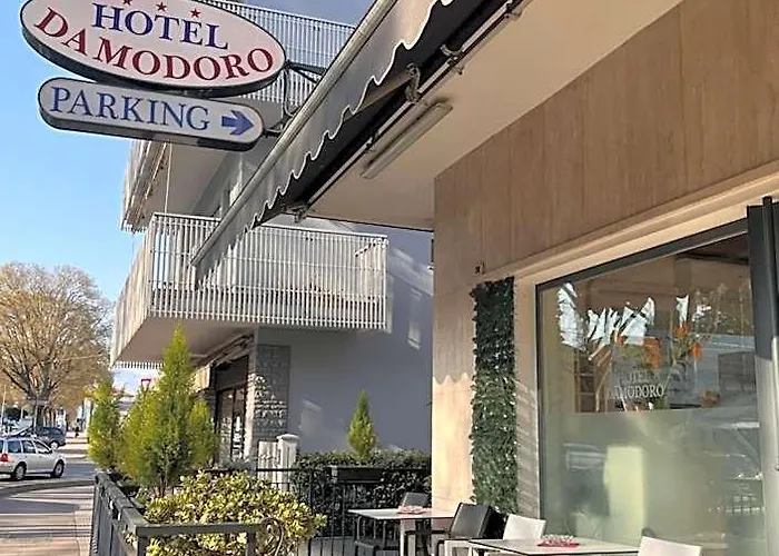 Damodoro Hotel