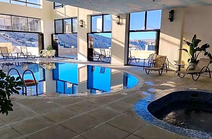 H Luxury Hotel