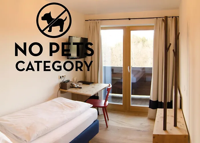 Seebichl Adults Only Designhotel Lake - Pool & Dine
