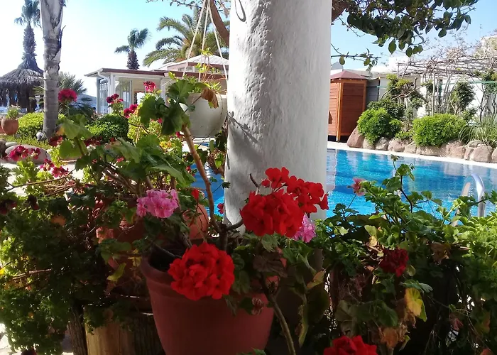 Uzhan Beach Hotel