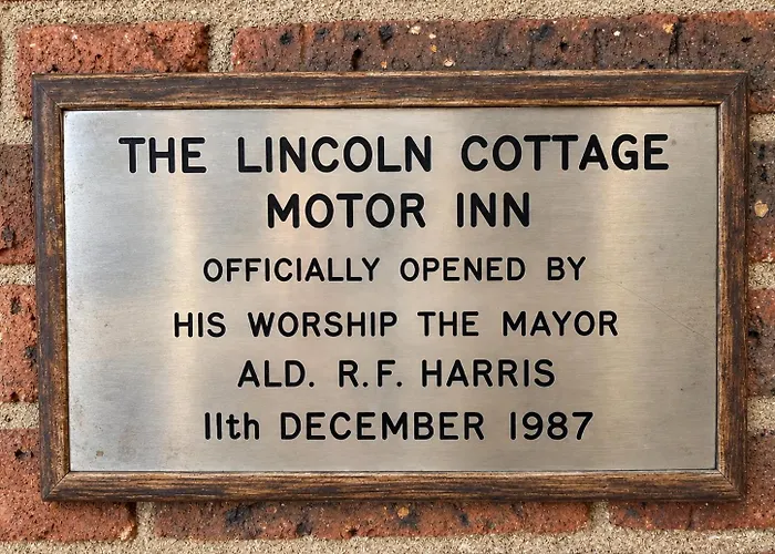 Lincoln Cottage Motor Inn