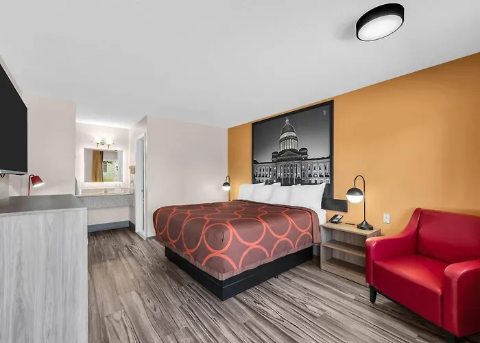Super 8 By Wyndham Siloam Springs