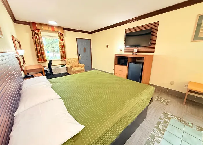 Economy Inn Cuyahoga Falls