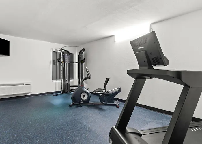 Baymont Inn & Suites By Wyndham Ardmore I-35