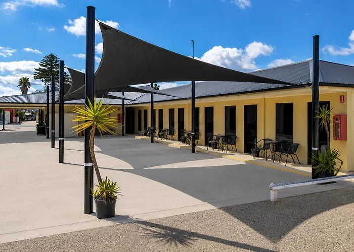 Balranald Club Motel