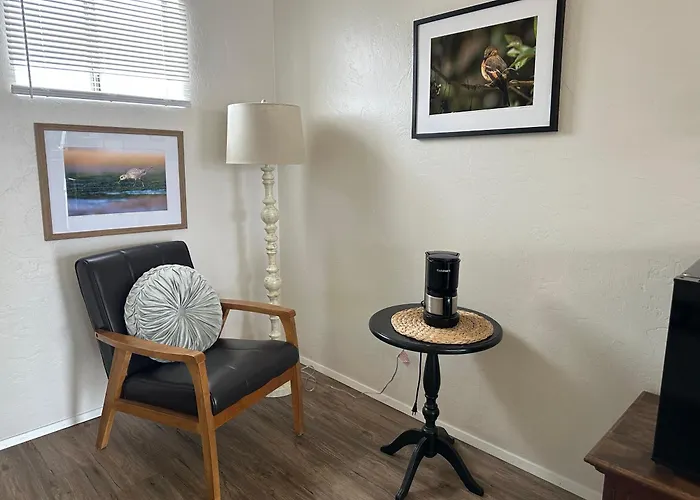 La Kris Inn
