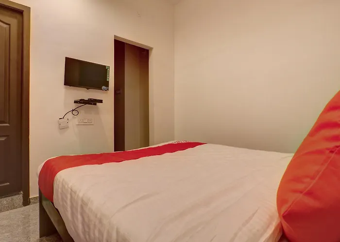 Hotel O Blue Moon