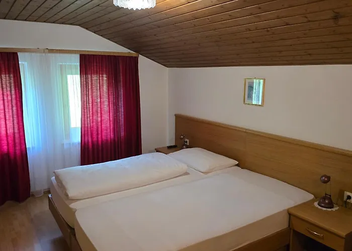 Pension Alpenblick B&B