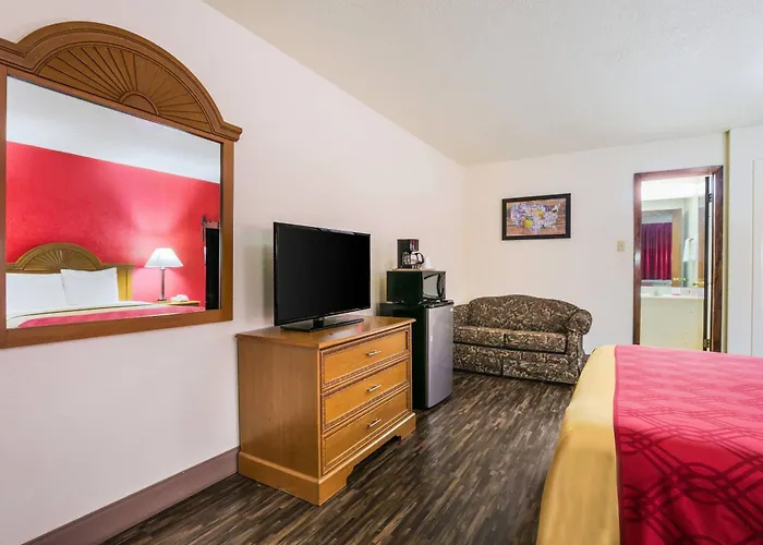 Econo Lodge & Suites Brinkley
