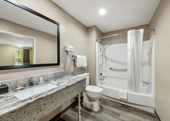 Super 8 By Wyndham Bossier City/Shreveport Area