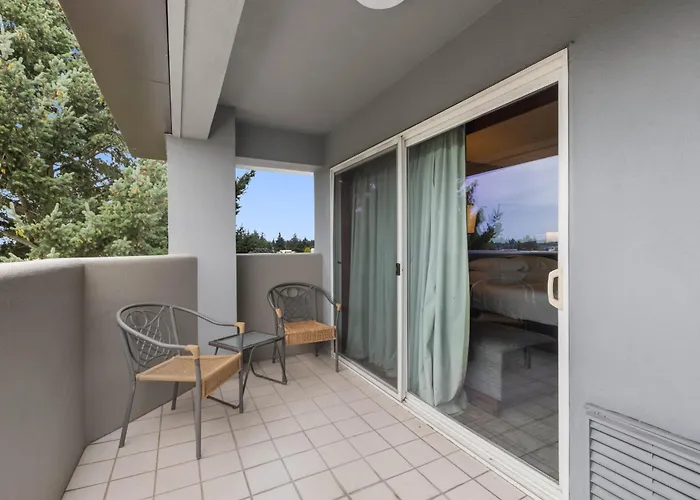 Medallion Inn And Suites