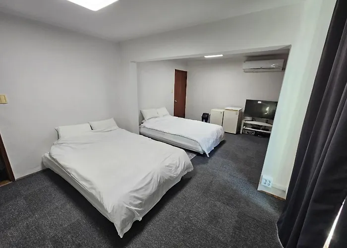 Bandal Book & Stay