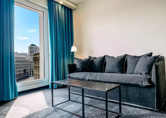 Motel One Frankfurt-Roemer