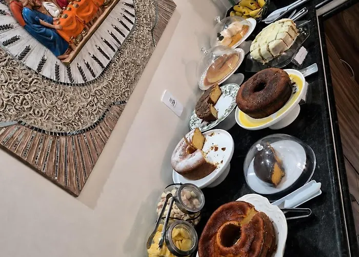 Charles Hotel