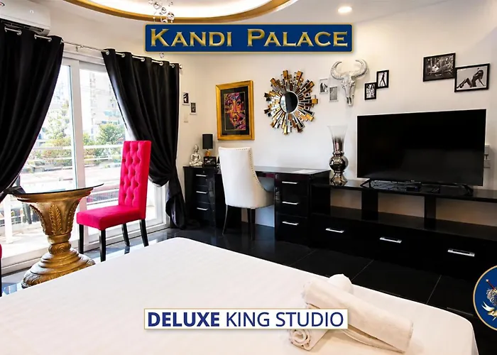 Kandi Palace