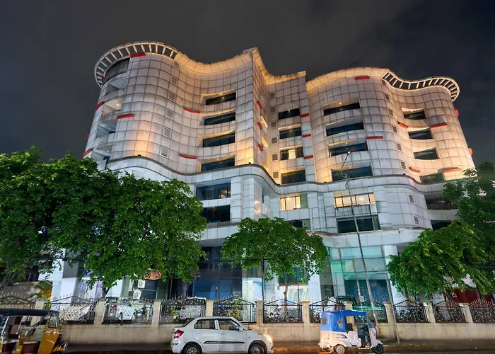 Treebo Premium Metropolis