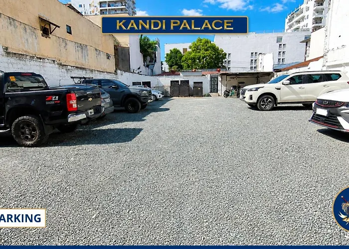 Kandi Palace