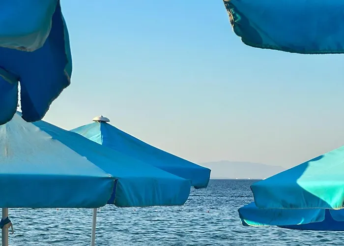 Marina Foca Hotel