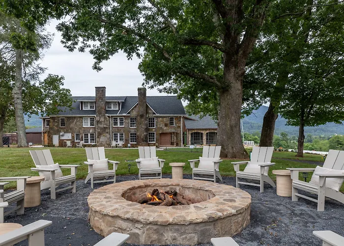 Dillard House