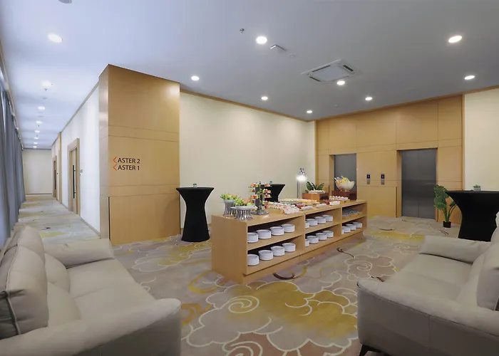 Harper Premier Nagoya Batam